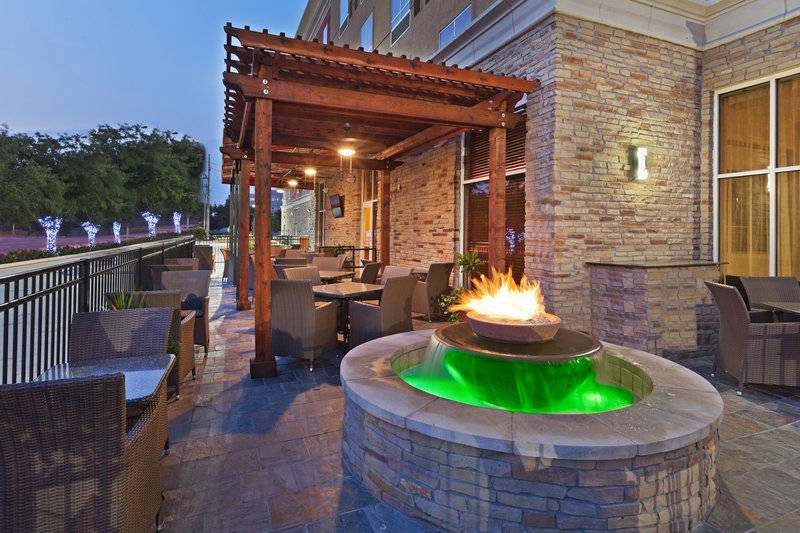 Westchase Bar & Grill | restaurant | 10609 Westpark Dr, Houston, TX 77042, USA | 7135325400 OR +1 713-532-5400