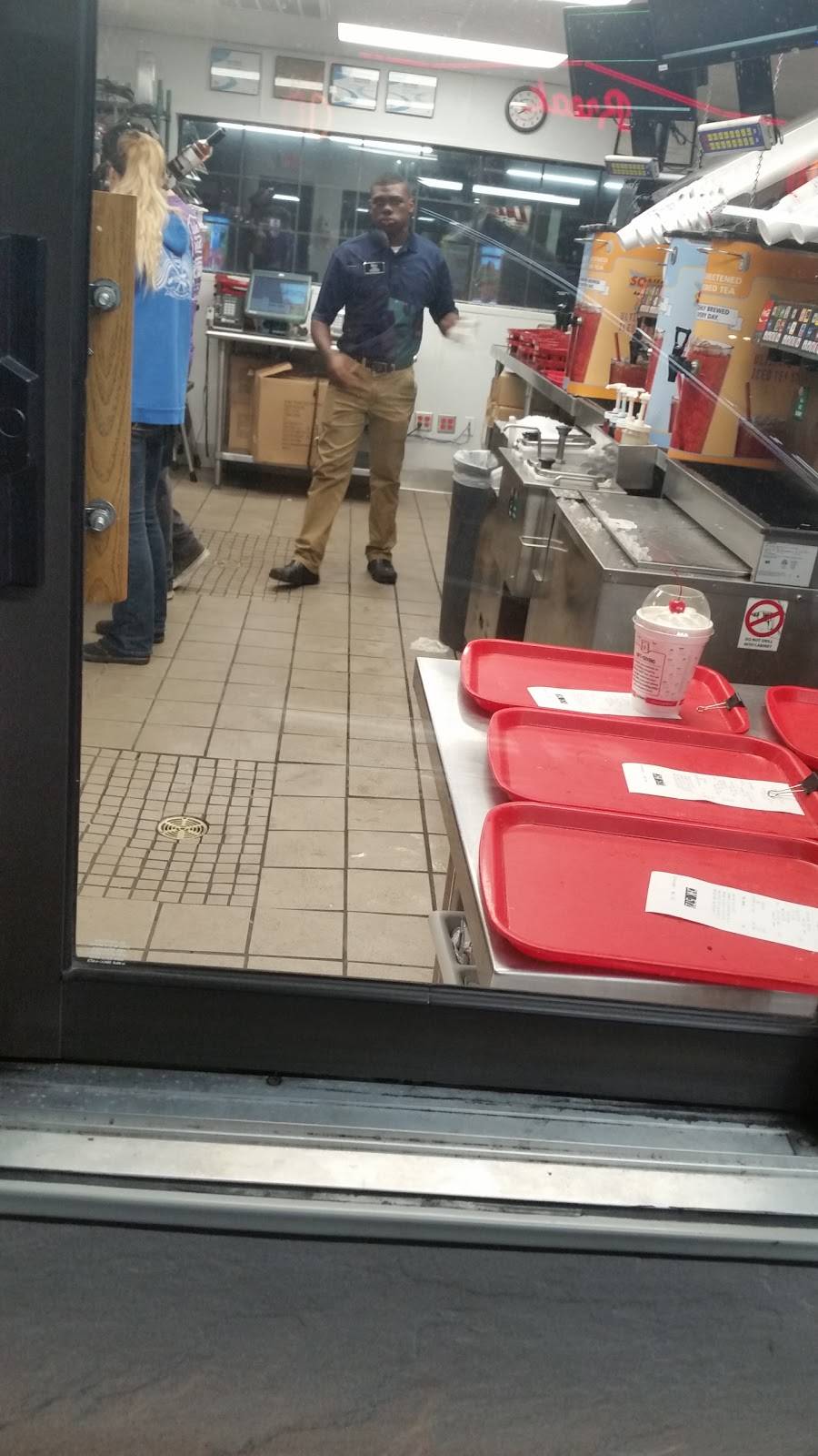 Sonic Drive-In | restaurant | 314 Ellis Blvd, Jefferson City, MO 65101, USA | 5737619114 OR +1 573-761-9114