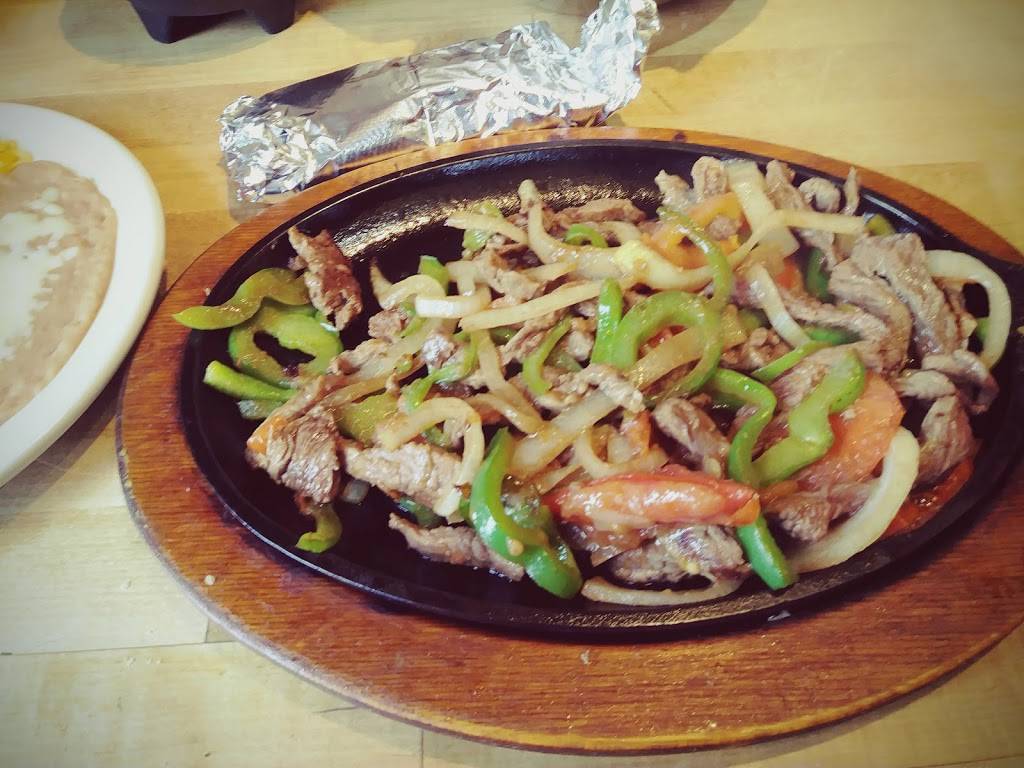 Casa Fuentes Mexican Restaurant | restaurant | 1107 W 76 Country Blvd, Branson, MO 65616, USA | 4173393888 OR +1 417-339-3888