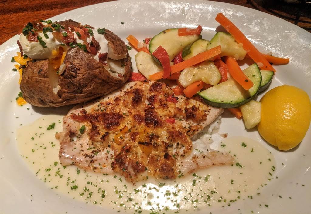 Stonewood Grill & Tavern | restaurant | 17050 Palm Pointe Dr, Tampa, FL 33647, USA | 8139780388 OR +1 813-978-0388