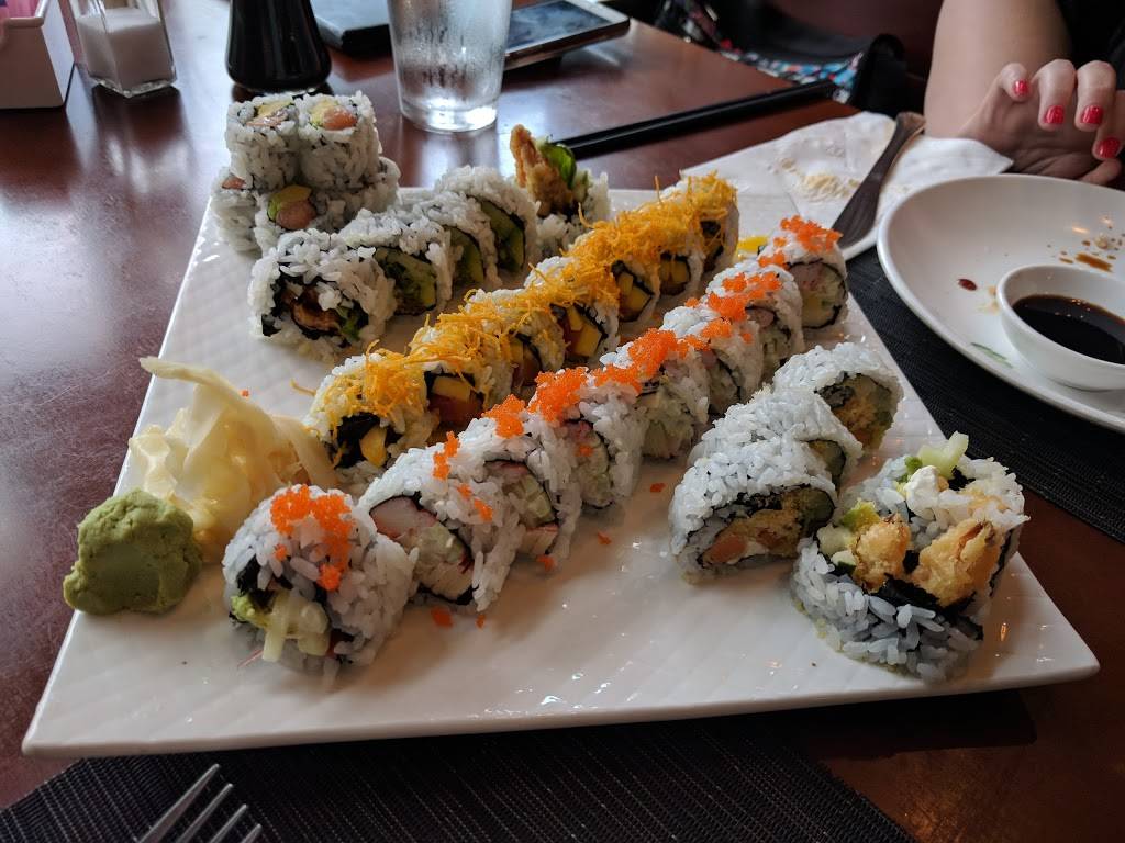 Jin28 | restaurant | 752 Sheridan Rd, Highwood, IL 60040, USA | 8479265674 OR +1 847-926-5674