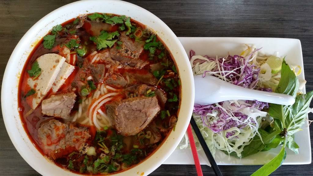 Noodles @ BTH | restaurant | 9180 N Fwy Service Rd E # 504, Fort Worth, TX 76177, USA | 8177502121 OR +1 817-750-2121