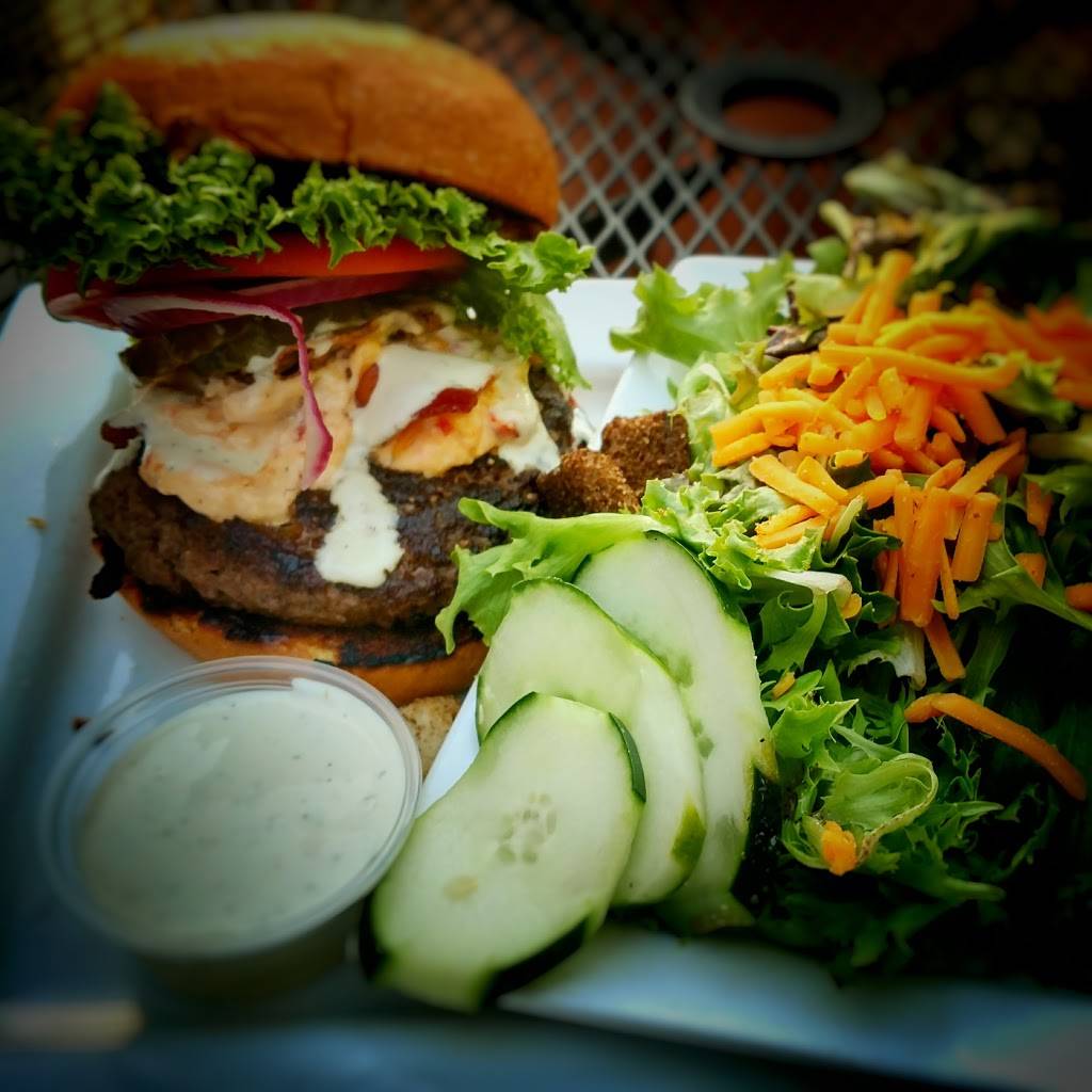 Eastfield Bar & Grill | restaurant | 8709 Arbor Creek Dr, Charlotte, NC 28269, USA | 7044641164 OR +1 704-464-1164