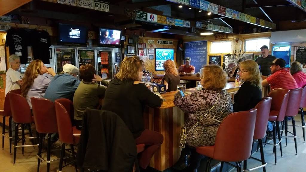 Tanners Bar & Grill | restaurant | 875 PA-199, Athens, PA 18810, USA | 5708886531 OR +1 570-888-6531