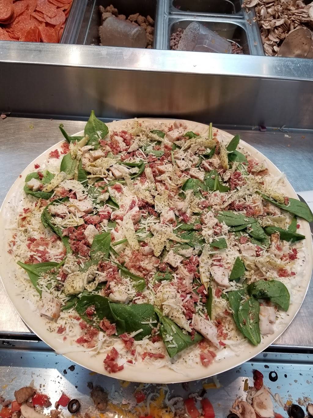 Papa Murphys Take N Bake Pizza | meal takeaway | 1763 Lexington Ave N, Roseville, MN 55113, USA | 6514892212 OR +1 651-489-2212