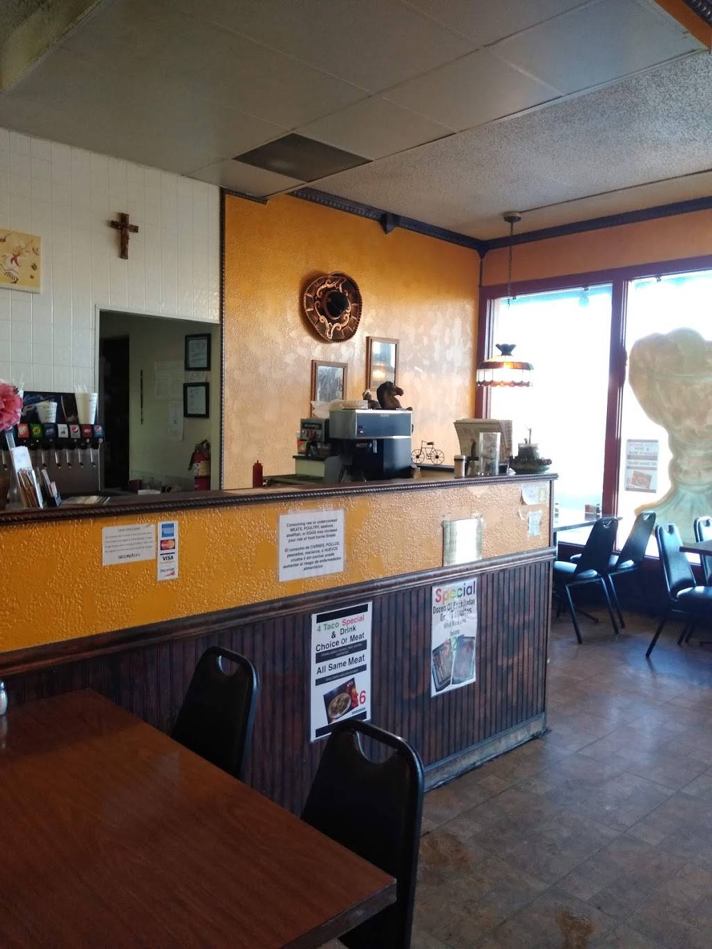 Rubens Grill | restaurant | 9708 Candelaria Rd NE, Albuquerque, NM 87112, USA | 5052941900 OR +1 505-294-1900