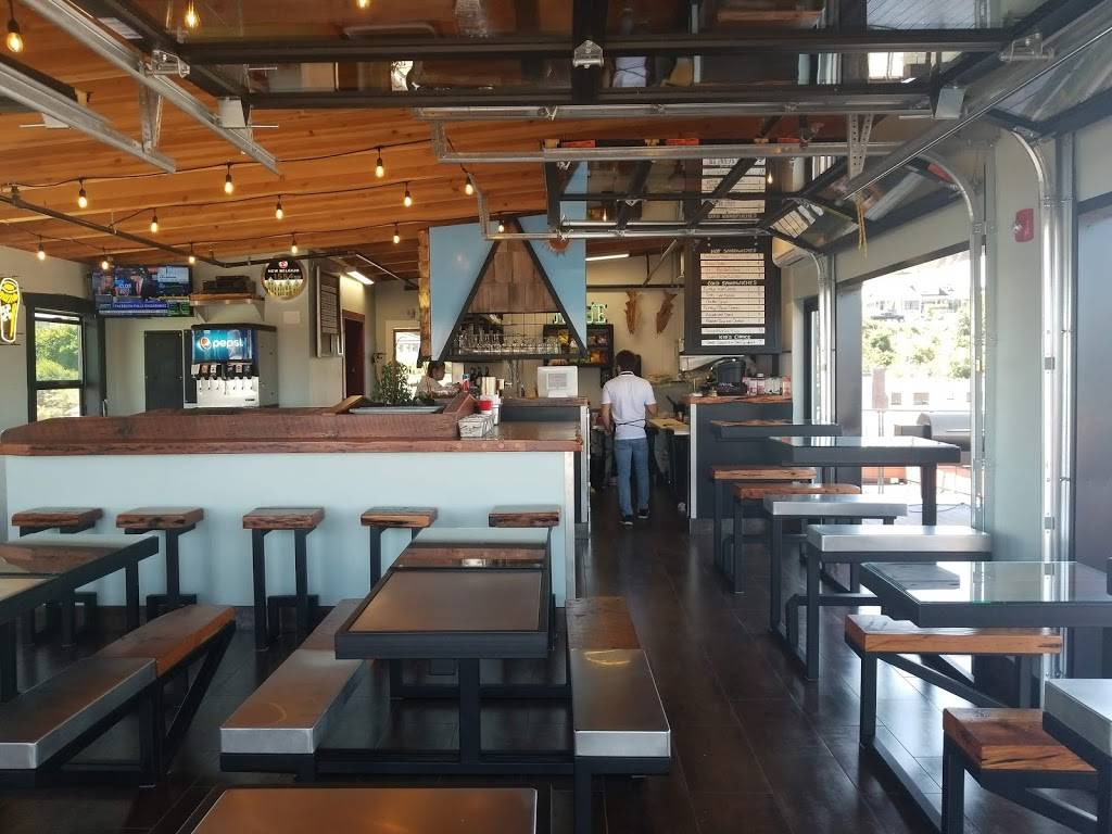 Roof | restaurant | 31 Cowlitz St #15, St Helens, OR 97051, USA | 5033965514 OR +1 503-396-5514