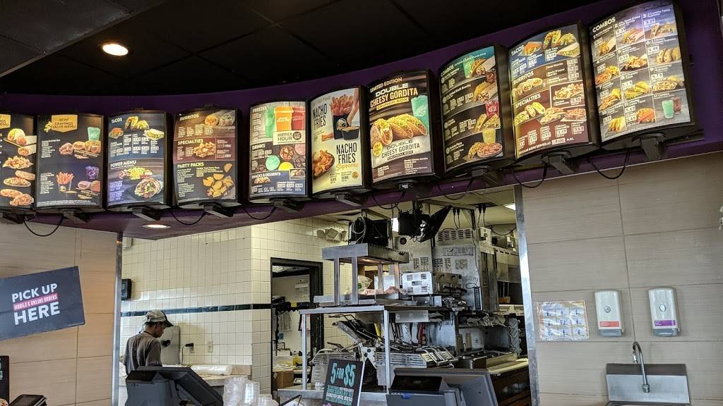 Taco Bell | meal takeaway | 3649 Philips Hwy, Jacksonville, FL 32207, USA | 9043986090 OR +1 904-398-6090