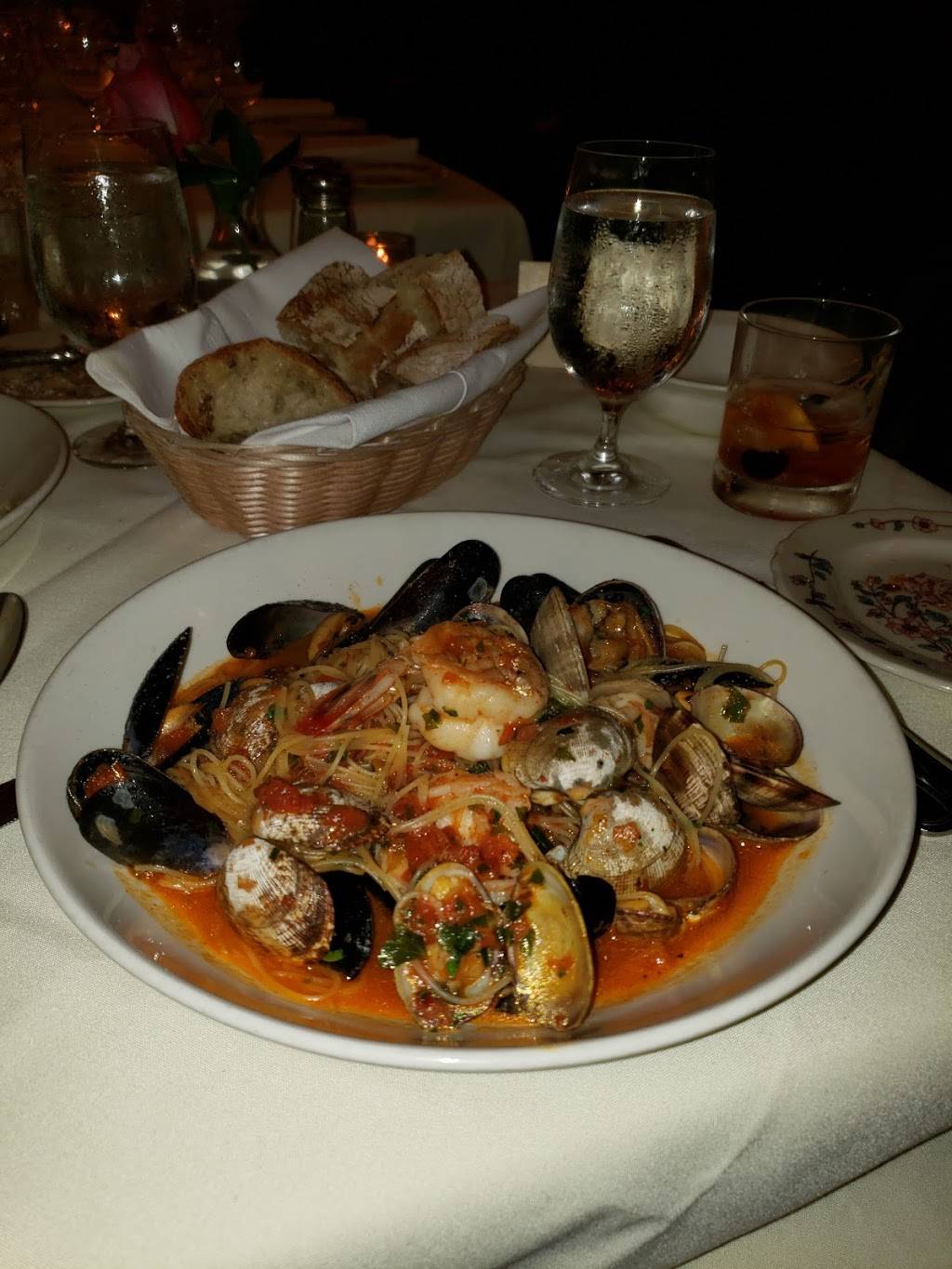 Il Terrazzo Carmine | restaurant | 411 1st Ave S, Seattle, WA 98104, USA | 2064677797 OR +1 206-467-7797