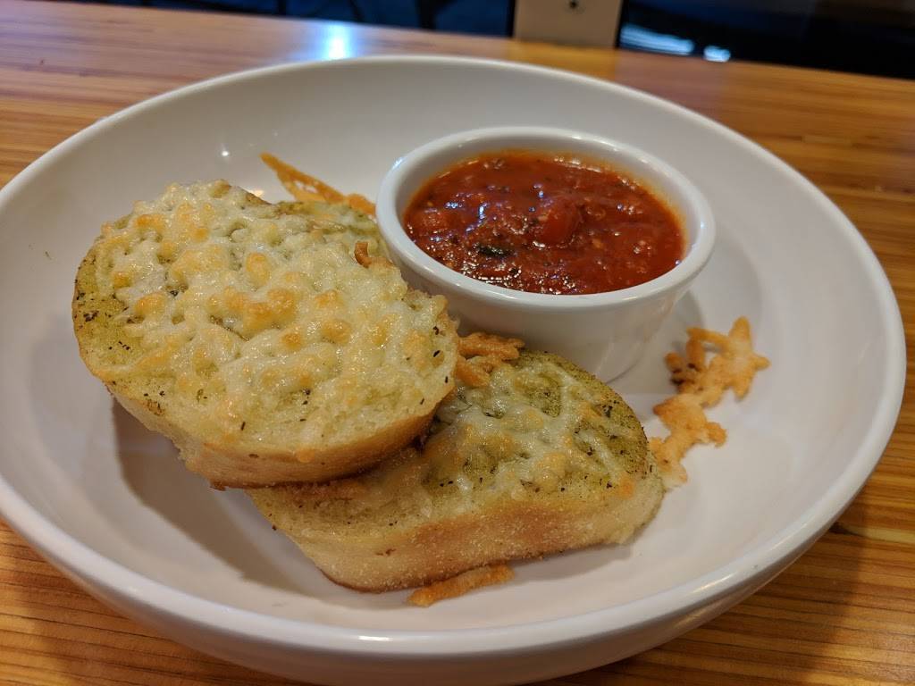 Noodles and Company | restaurant | 8016 Providence Rd, Charlotte, NC 28277, USA | 7047527803 OR +1 704-752-7803