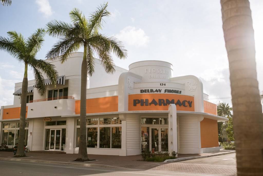 The Foxworth Fountain | restaurant | 124 NE 5th Ave, Delray Beach, FL 33483, USA | 5612957632 OR +1 561-295-7632