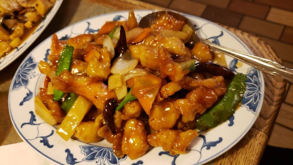Mandarin House Chinese Restaurant | restaurant | 3000 Center Ave, Essexville, MI 48732, USA | 9898939499 OR +1 989-893-9499