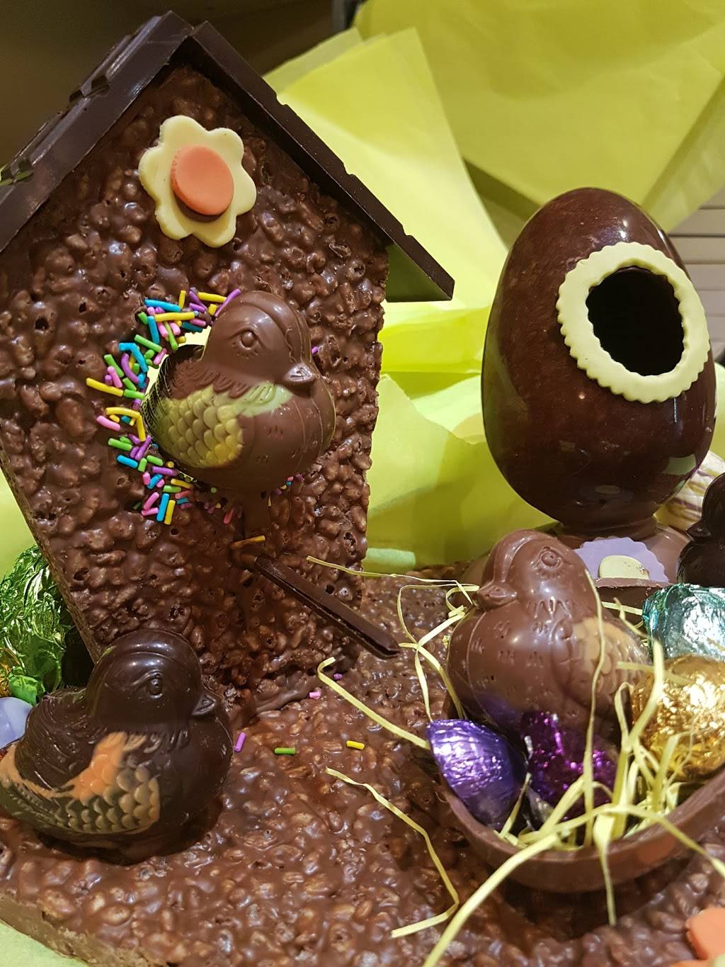 Chocolats Colombe et Bistro Colombine | restaurant | 128 Route 235 LAnge Gardien, QC J0E 1E0, Ange-Gardien, QC J0E 1E0, Canada | 4502930129 OR +1 450-293-0129