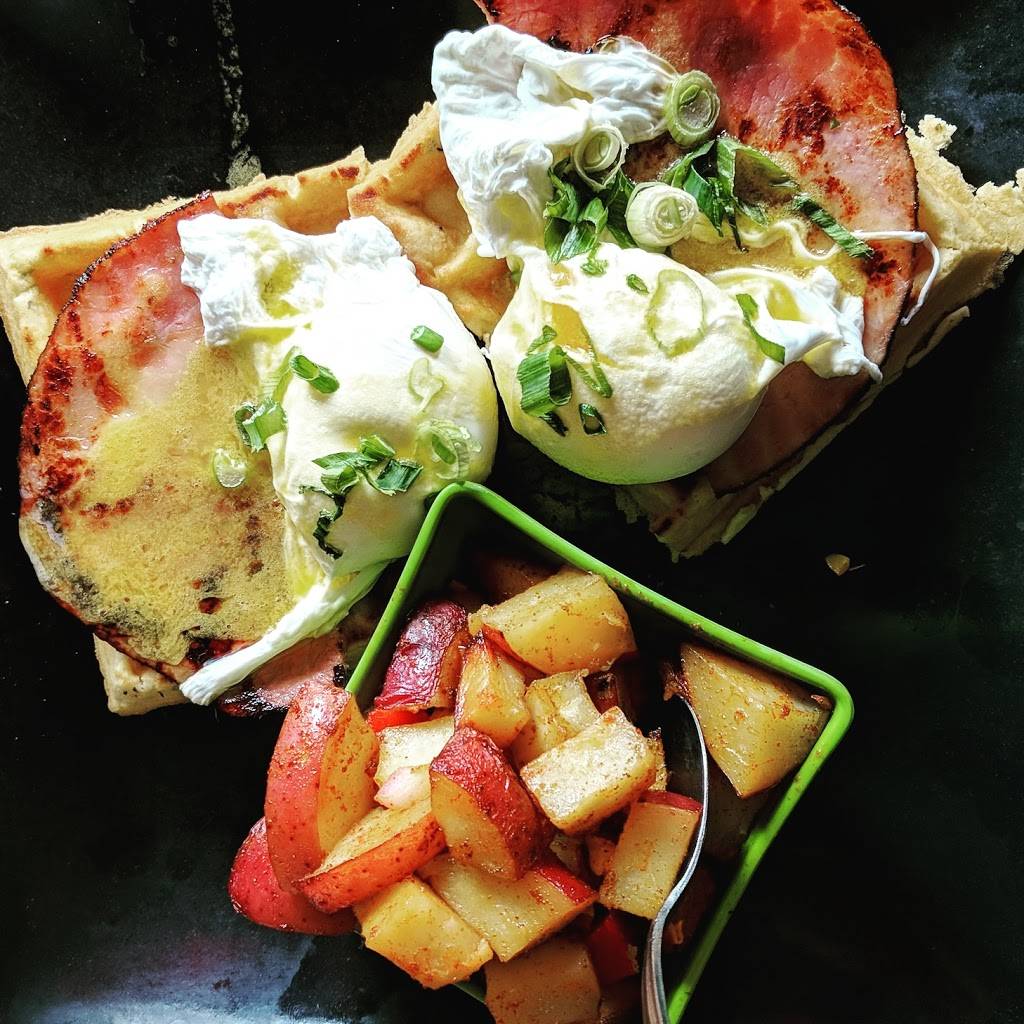 Hamburger Marys | restaurant | 5400 N Clark St, Chicago, IL 60640, USA | 7737846969 OR +1 773-784-6969