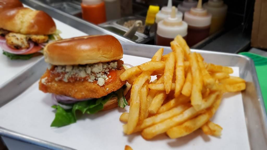 As Chicken Sandos & Wings | restaurant | 2469 Naglee Rd, Tracy, CA 95304, USA | 2098319375 OR +1 209-831-9375