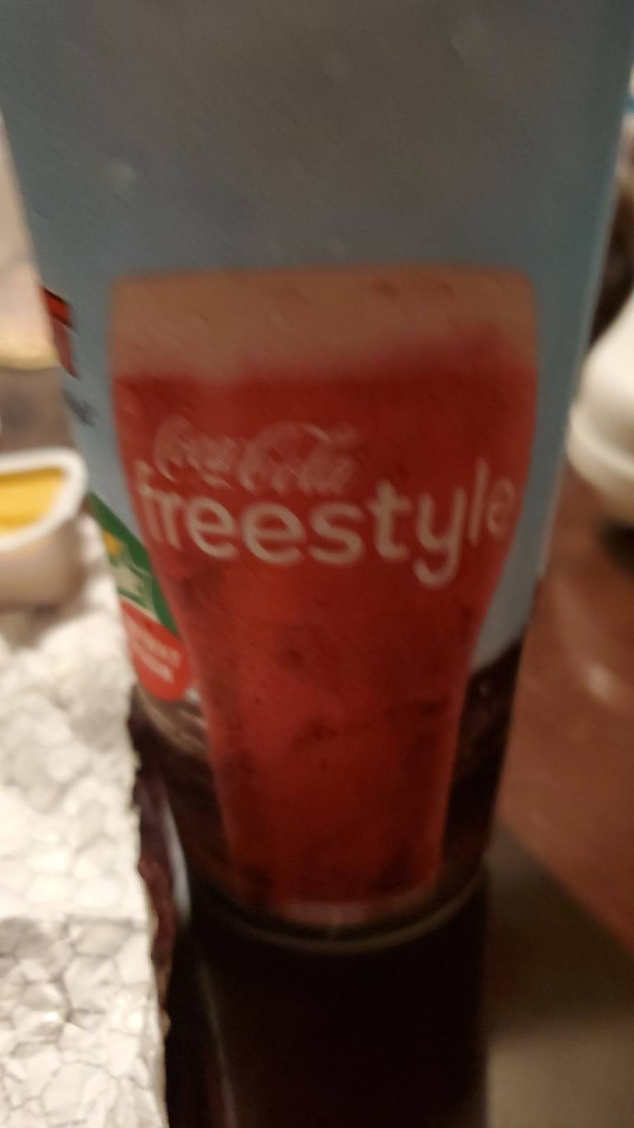 Wendys | restaurant | 5 Arlington St, Dracut, MA 01826, USA | 9784522393 OR +1 978-452-2393