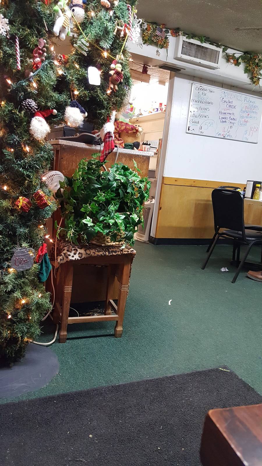 Hubbard City Cafe | restaurant | 602 N Magnolia Ave, Hubbard, TX 76648, USA | 2545762323 OR +1 254-576-2323