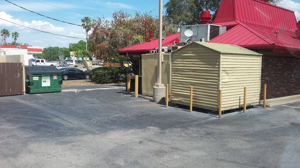 Pizza Hut | restaurant | 2002 S French Ave, Sanford, FL 32771, USA | 4073238266 OR +1 407-323-8266