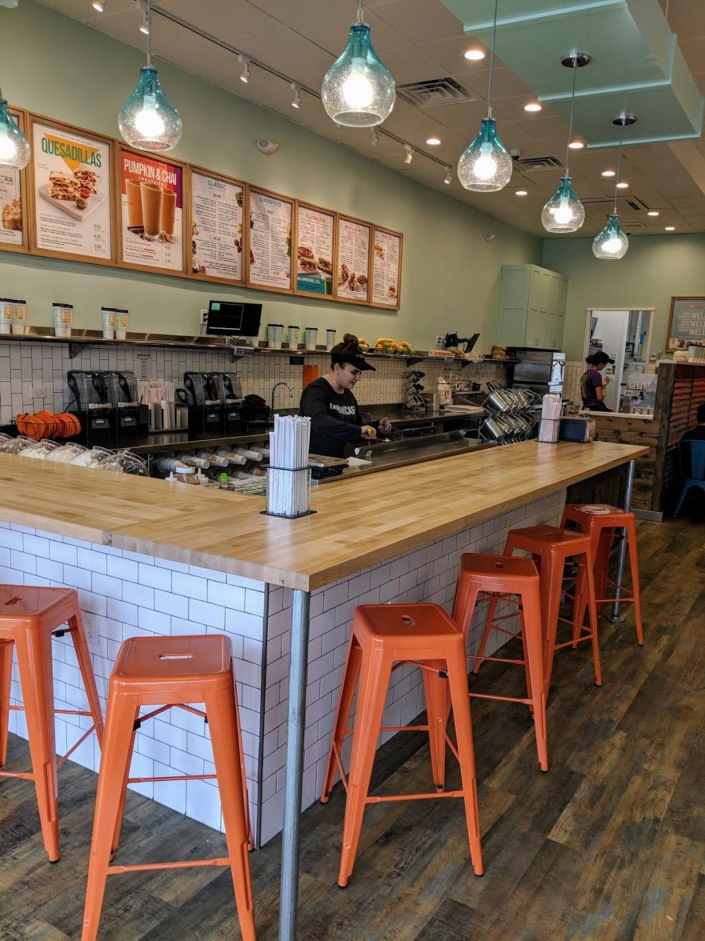 Tropical Smoothie Cafe | restaurant | 29486 Woodward Ave, Royal Oak, MI 48073, USA | 2489518987 OR +1 248-951-8987