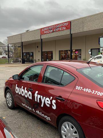 Bubba fryes Wings & Things | restaurant | 890 Main St #200b, Sanford, ME 04073, USA | 2074903700 OR +1 207-490-3700