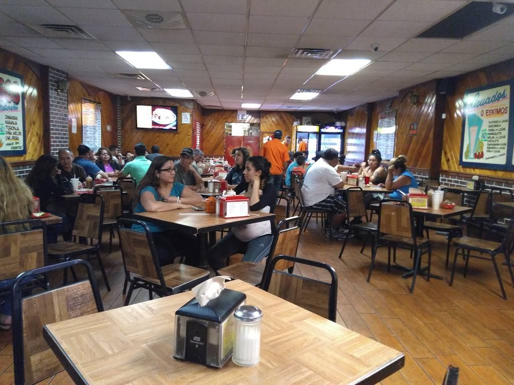 Taquerías Atotonilco | restaurant | 3916 W 26th St, Chicago, IL 60623, USA | 7737623380 OR +1 773-762-3380