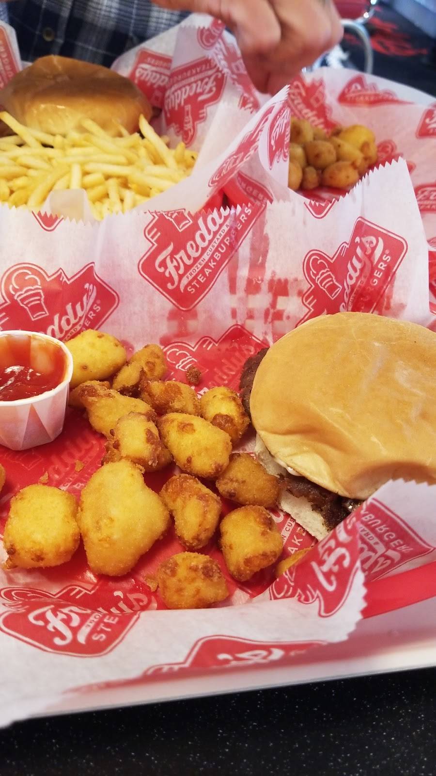 Freddys Frozen Custard & Steakburgers | restaurant | 4100 W Division St Ste 400, St Cloud, MN 56301, USA | 3207741649 OR +1 320-774-1649