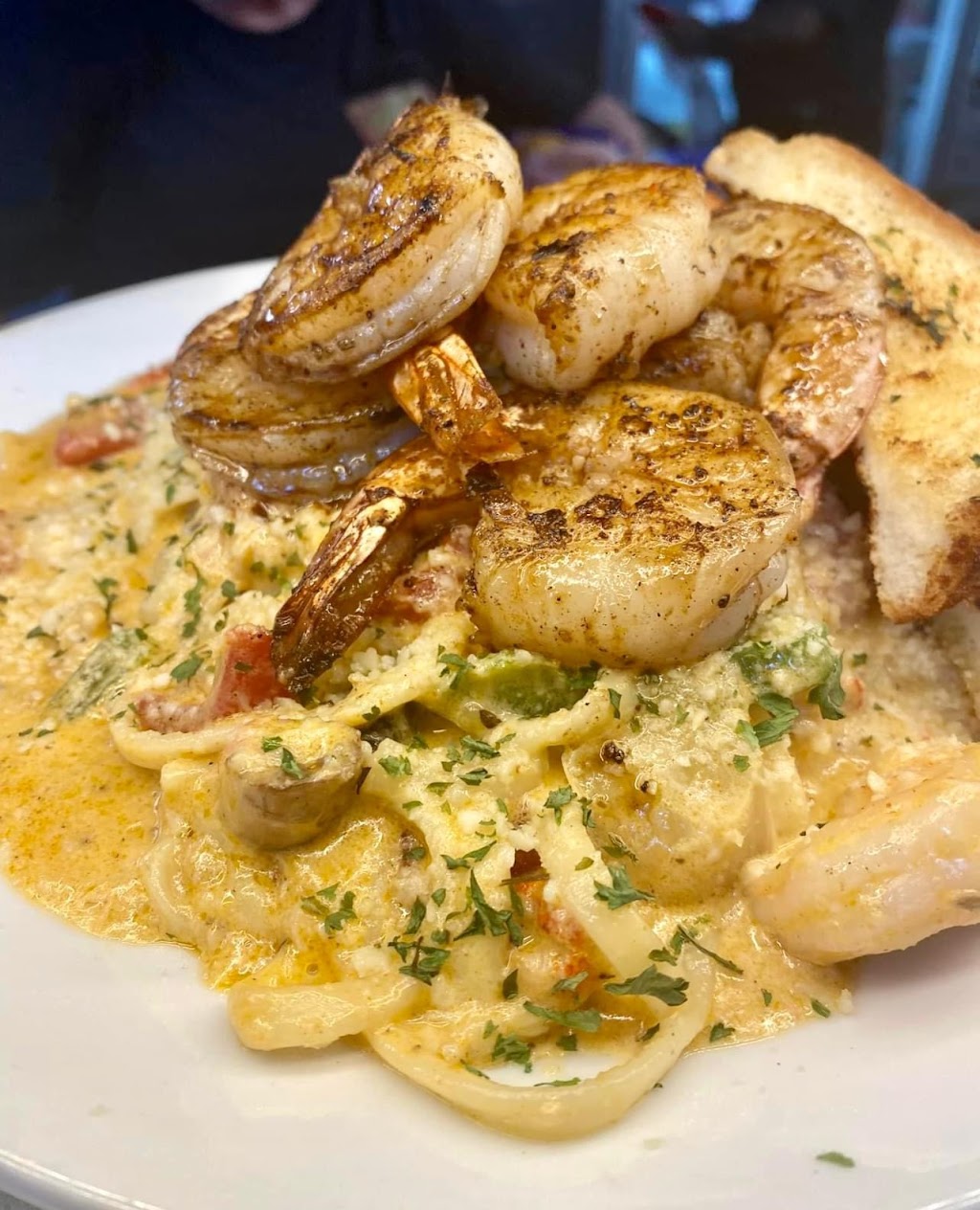 The Hole In The Wall | restaurant | 1314 Abbie Dr, Brandon, MS 39047, USA | 6017241381 OR +1 601-724-1381