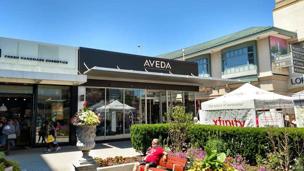 Westfield Old Orchard | shopping mall | 4905 Old Orchard Shopping Center, Skokie, IL 60077, USA | 8476736800 OR +1 847-673-6800