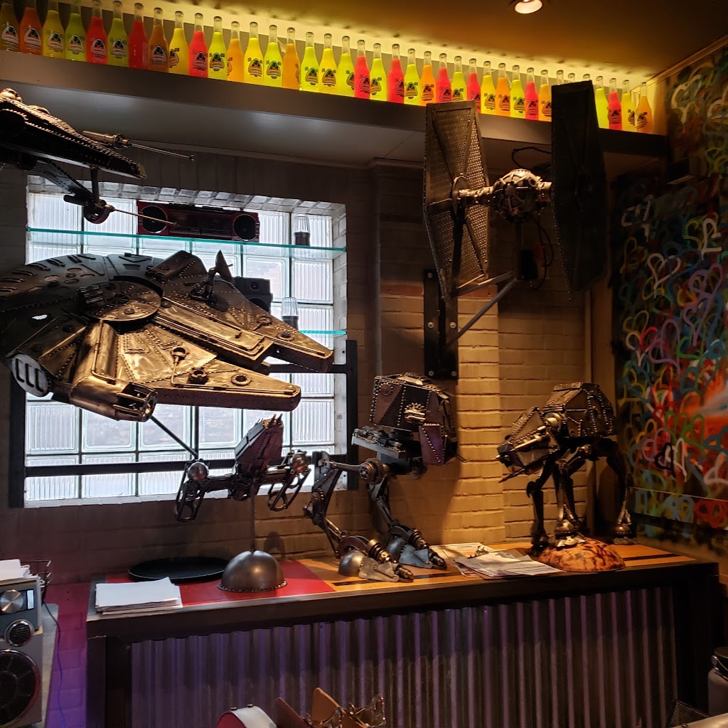 Vagabond | restaurant | 1122 N Edison St, Milwaukee, WI 53202, USA | 4142231122 OR +1 414-223-1122