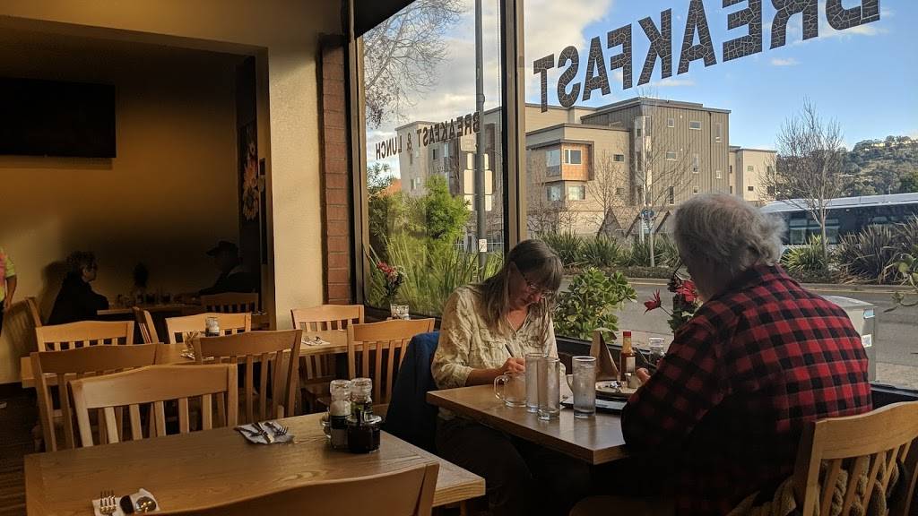 H&Js Restaurant | restaurant | 10841 San Pablo Ave, El Cerrito, CA 94530, USA | 5106479786 OR +1 510-647-9786