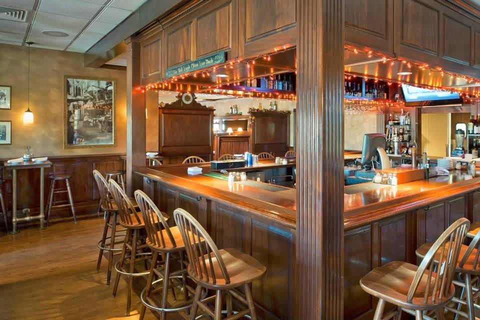 DiParma | restaurant | 175 MA-28, West Yarmouth, MA 02673, USA | 5087717776 OR +1 508-771-7776