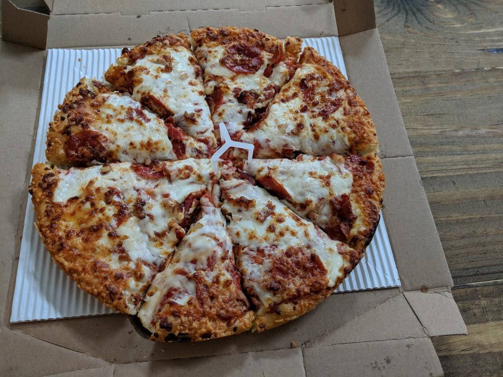 Pizza Hut | restaurant | 10211 Prosperity Park Dr Ste 100, Charlotte, NC 28269, USA | 7049922220 OR +1 704-992-2220