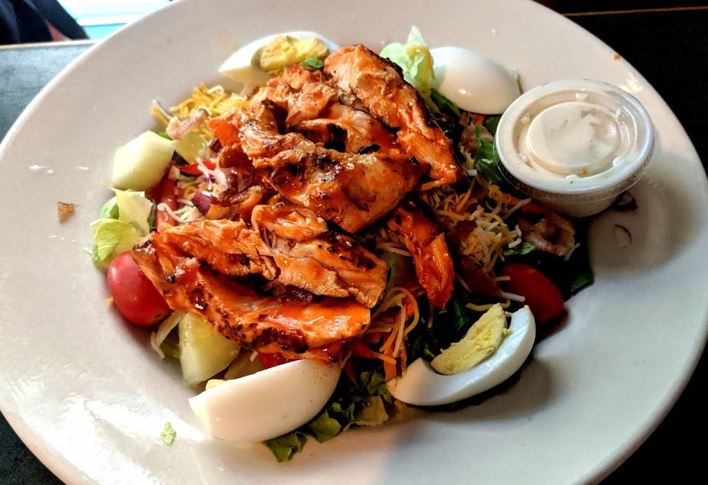 Buffs Pub | meal takeaway | 317 Washington St, Newton, MA 02458, USA | 6173329134 OR +1 617-332-9134