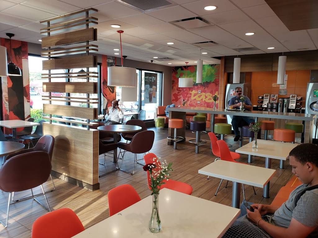 McDonalds | cafe | 925 62nd Ave N, St. Petersburg, FL 33702, USA | 7275259083 OR +1 727-525-9083