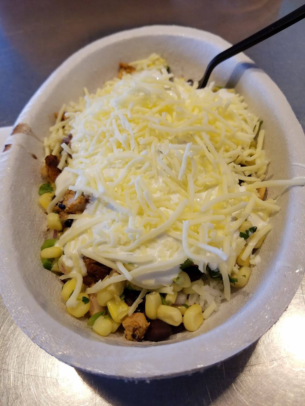 Chipotle Mexican Grill | restaurant | 3379 N College Ave Ste 1, Fayetteville, AR 72703, USA | 4792511175 OR +1 479-251-1175