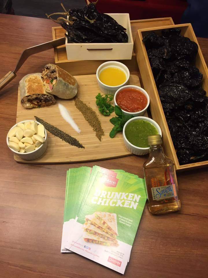 Quesada Burritos & Tacos | restaurant | 199 Wentworth St W Unit 17, Oshawa, ON L1J 6P4, Canada | 9055798181 OR +1 905-579-8181