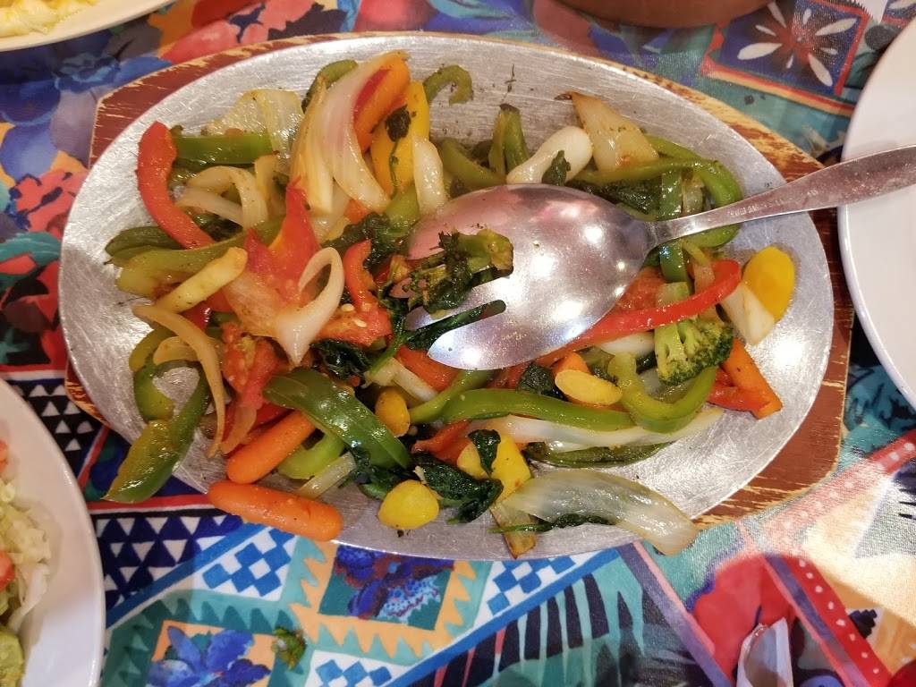 El Agave Mexican Restaurant LLC | restaurant | 1624 Algonquin Rd, Hoffman Estates, IL 60169, USA | 8479630290 OR +1 847-963-0290