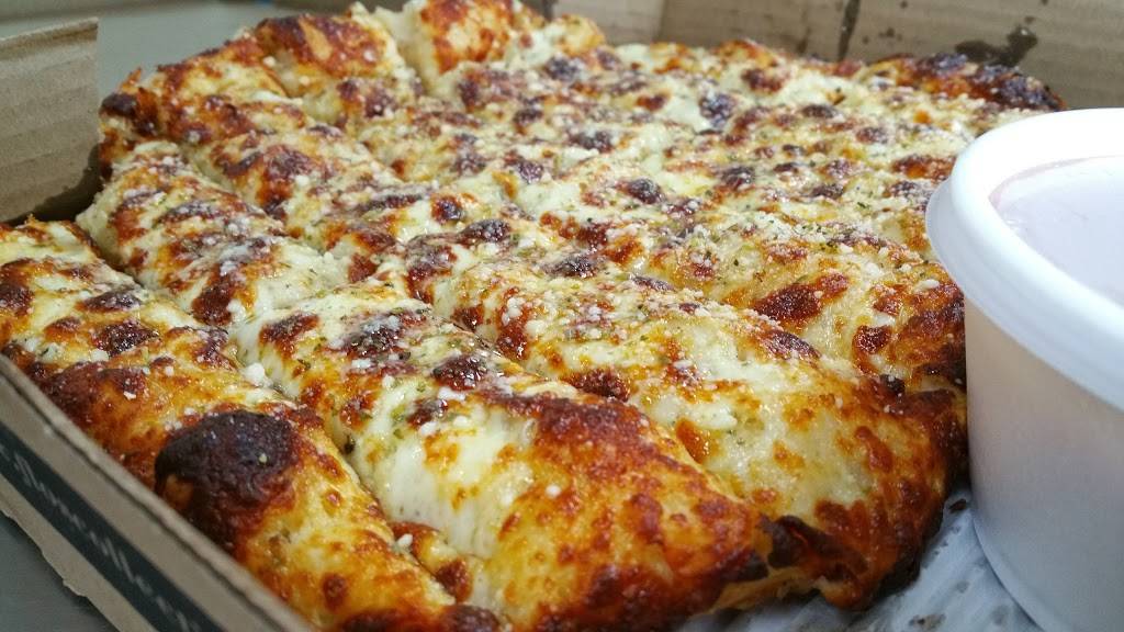 Flos Pizzeria | meal delivery | 4494 Plainfield Ave NE, Grand Rapids, MI 49525, USA | 6163617771 OR +1 616-361-7771