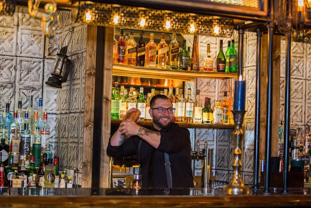 Whiskey Tango | restaurant | 1111 E Republic Rd #180, Springfield, MO 65807, USA | 4178828882 OR +1 417-882-8882