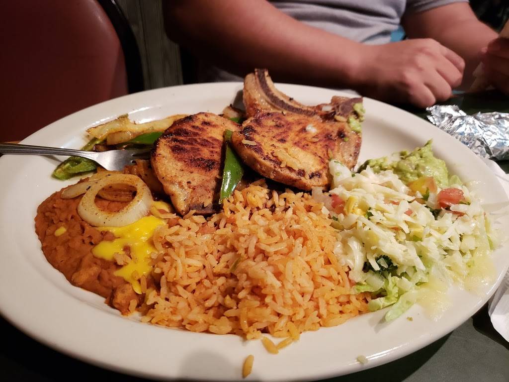 La Patrona Mexican Restaurant | restaurant | 123 N Main St #2429, Bristow, OK 74010, USA | 9183676626 OR +1 918-367-6626