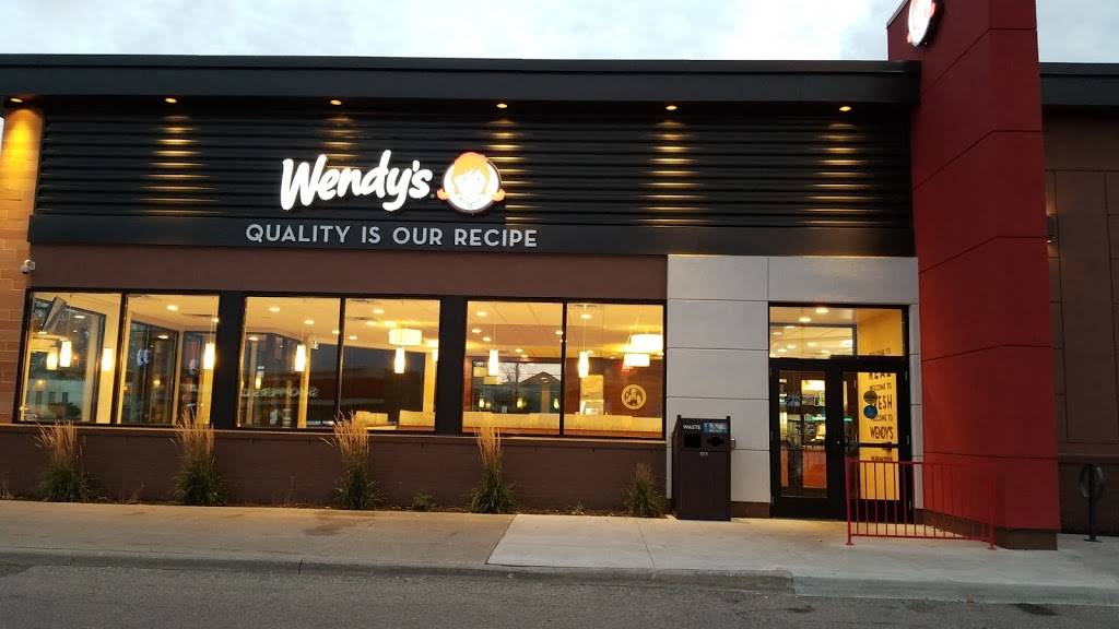 Wendys | restaurant | 1070 Major Mackenzie Dr E, Richmond Hill, ON L4C 9W4, Canada | 9058835145 OR +1 905-883-5145