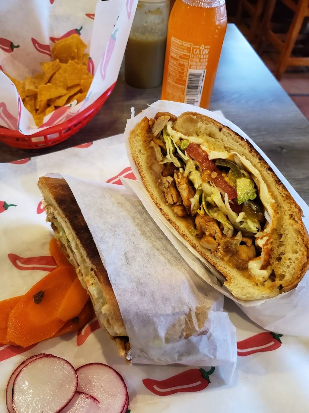 Taqueria EL Mariachi Loco, LLC | restaurant | 8292 SW Nyberg St, Tualatin, OR 97062, USA | 5034825263 OR +1 503-482-5263