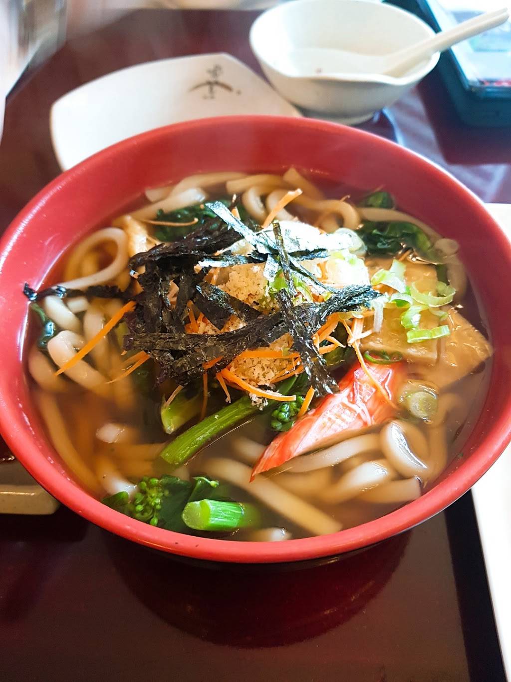 Oyshi Sushi | restaurant | 12 Queens Quay W, Toronto, ON M5J 2V3, Canada | 4162160709 OR +1 416-216-0709