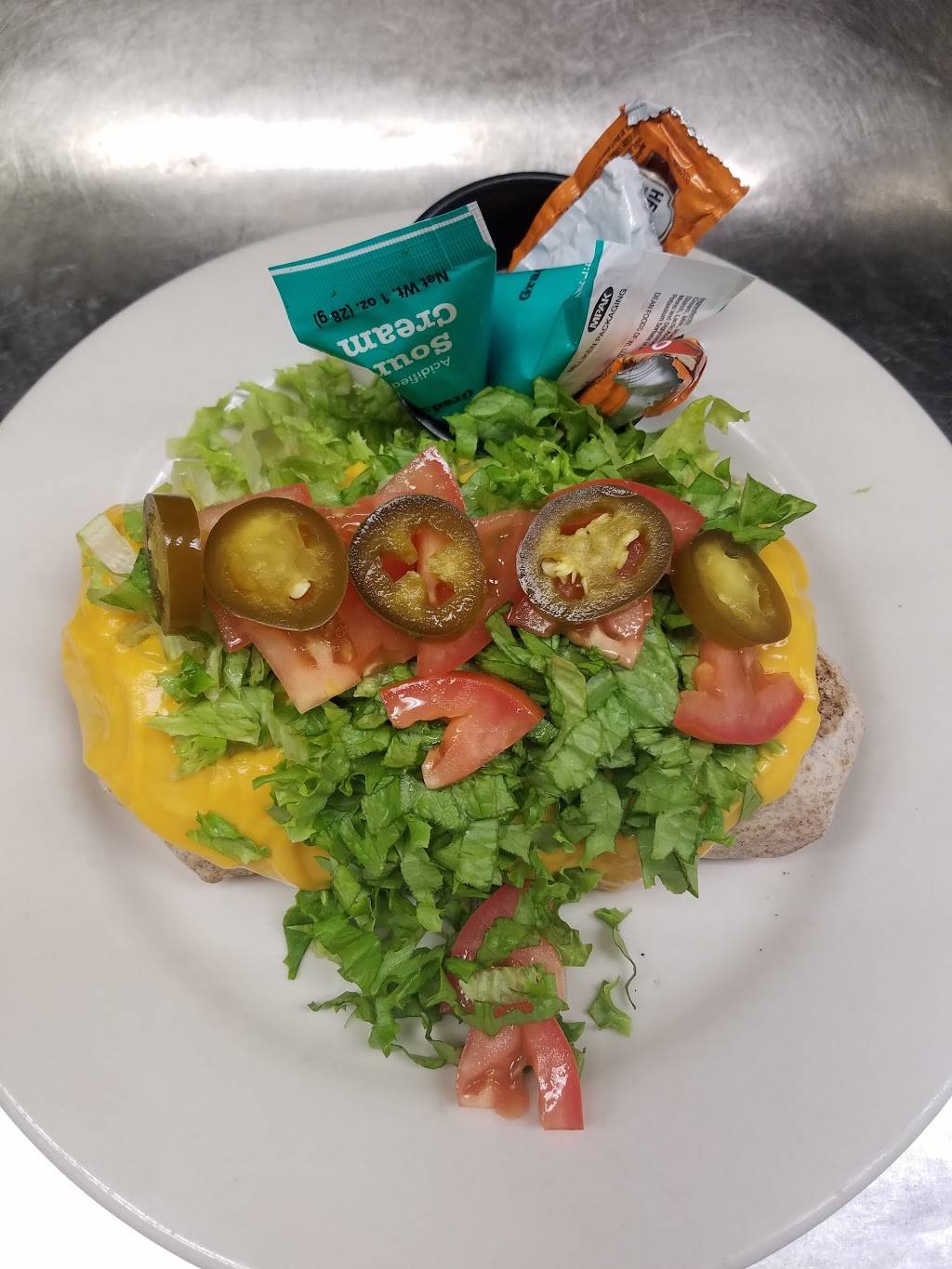 Rail House Restaurant & Brewpub | restaurant | 2029 Old Peshtigo Rd, Marinette, WI 54143, USA | 7157324646 OR +1 715-732-4646