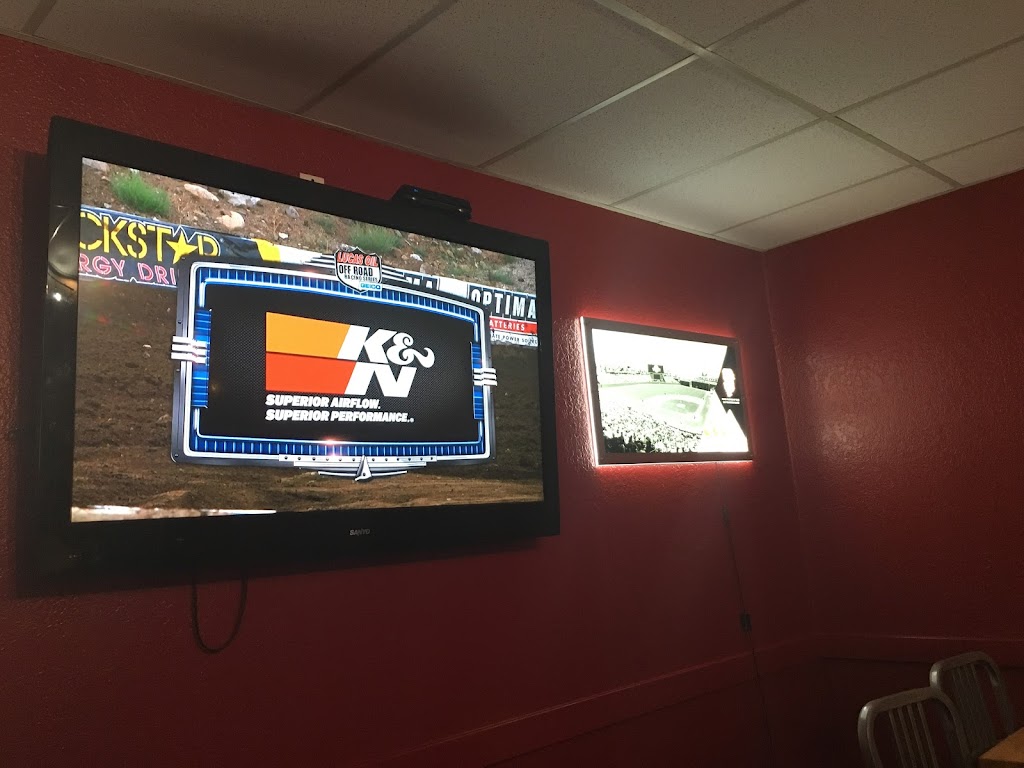 Slam Dunk Pizza | meal delivery | 720 N State St, Ukiah, CA 95482, USA | 7074631000 OR +1 707-463-1000