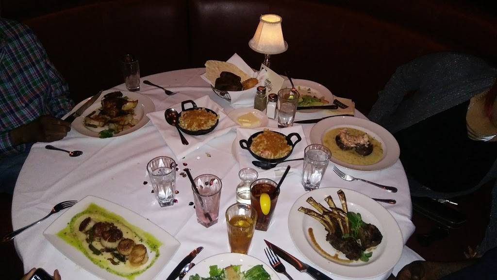 The Capital Grille | restaurant | 6065 Poplar Ave, Memphis, TN 38119, USA | 9016839291 OR +1 901-683-9291