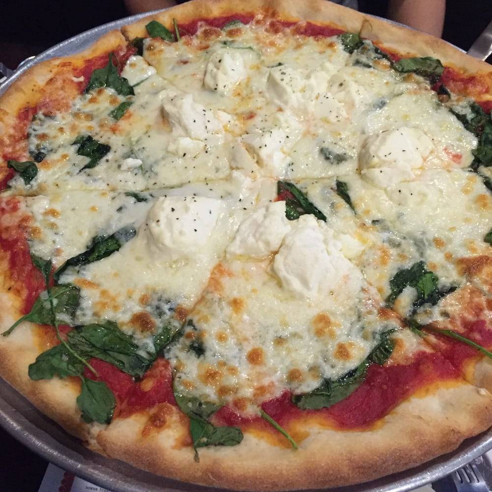 Giannas Pizza Center | restaurant | 6975 W Broward Blvd, Plantation, FL 33317, USA | 9545836009 OR +1 954-583-6009