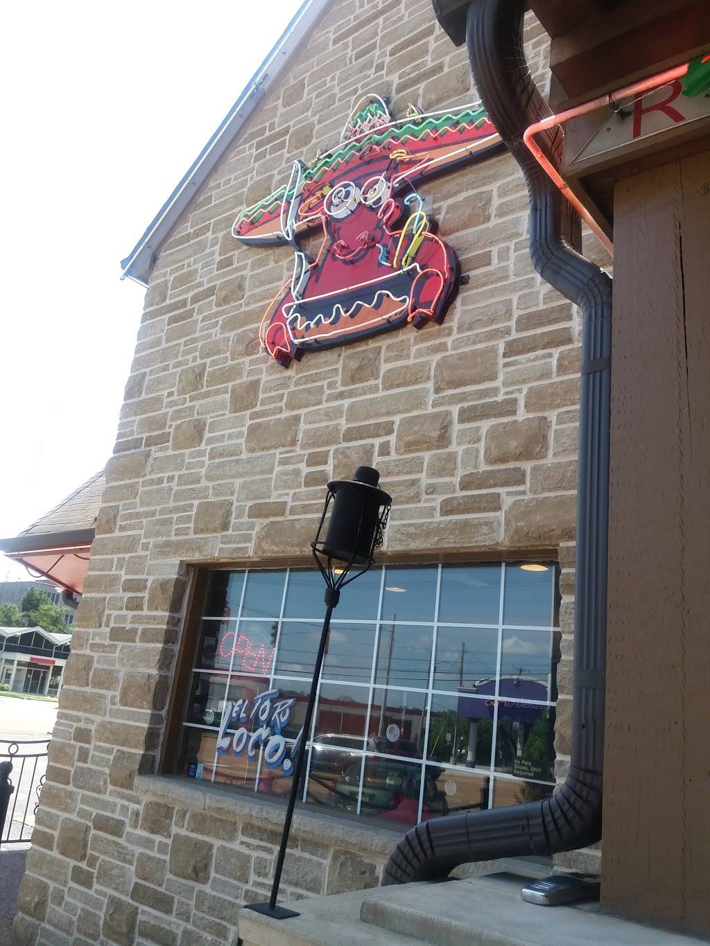 El Toro Loco | restaurant | 2617 Poplar Ave, Memphis, TN 38112, USA | 9014584414 OR +1 901-458-4414