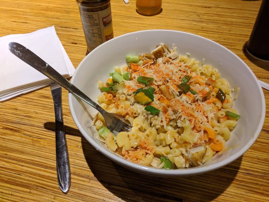 Noodles and Company | restaurant | 7632 S Campus View Dr, West Jordan, UT 84084, USA | 8012802095 OR +1 801-280-2095