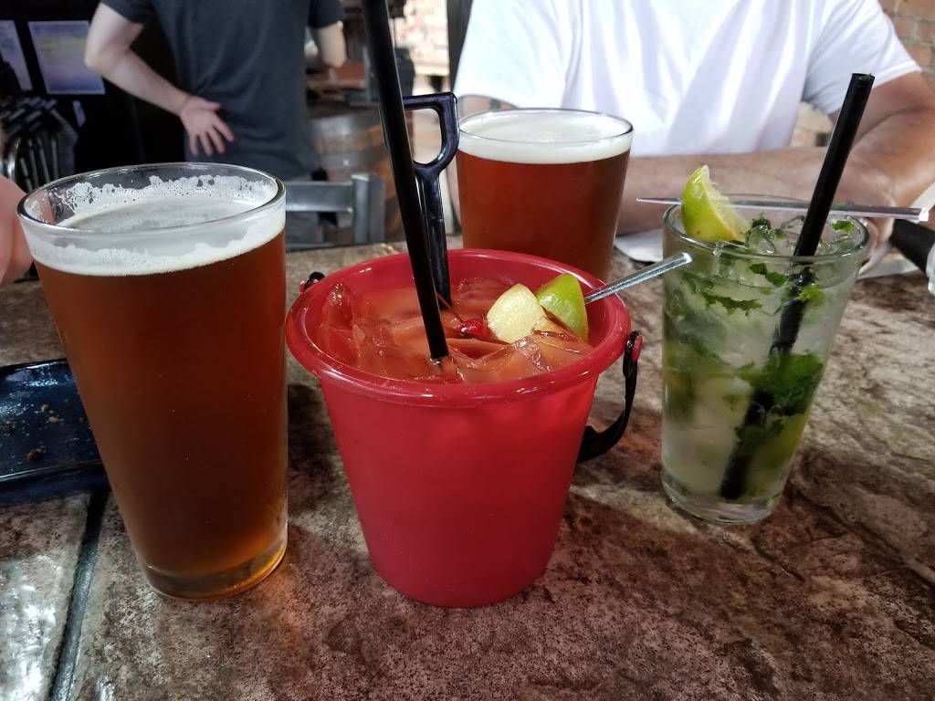 The Rock Wood Fired Pizza | restaurant | 830 N 10th St, Renton, WA 98055, USA | 4252550334 OR +1 425-255-0334